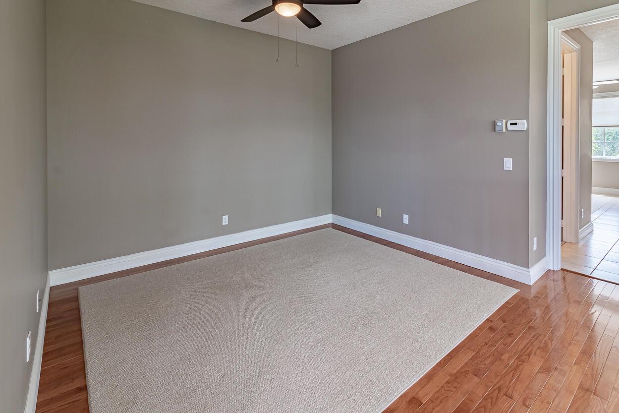 2440 SW Island Creek Trail