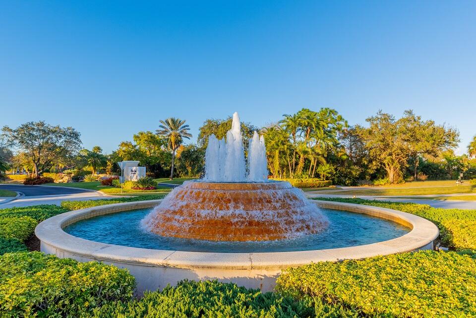 2440 SW Island Creek Trail