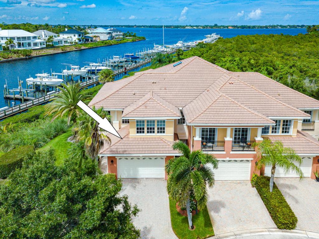 2440 SW Island Creek Trail