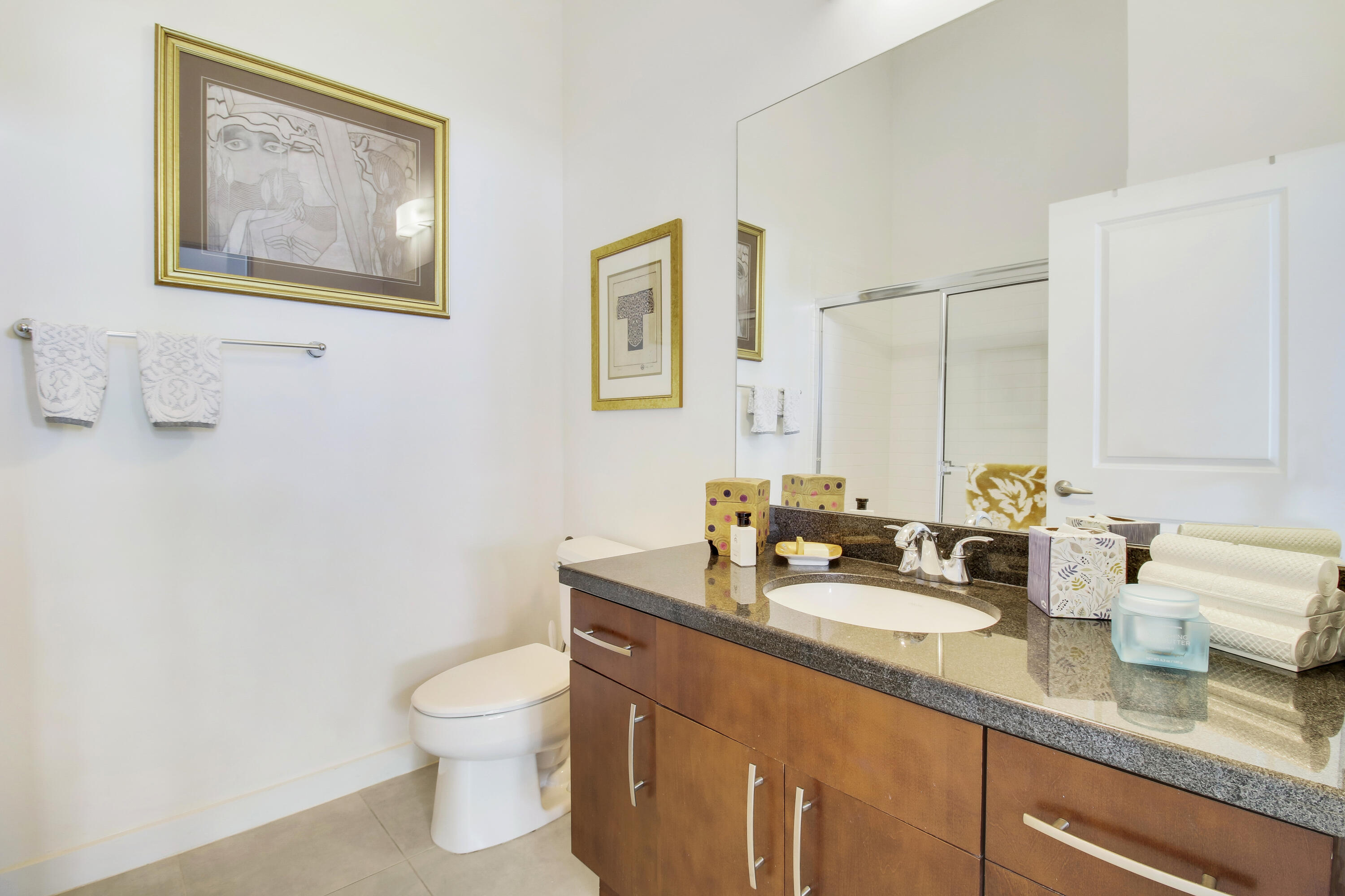 300 S Australian Avenue 107