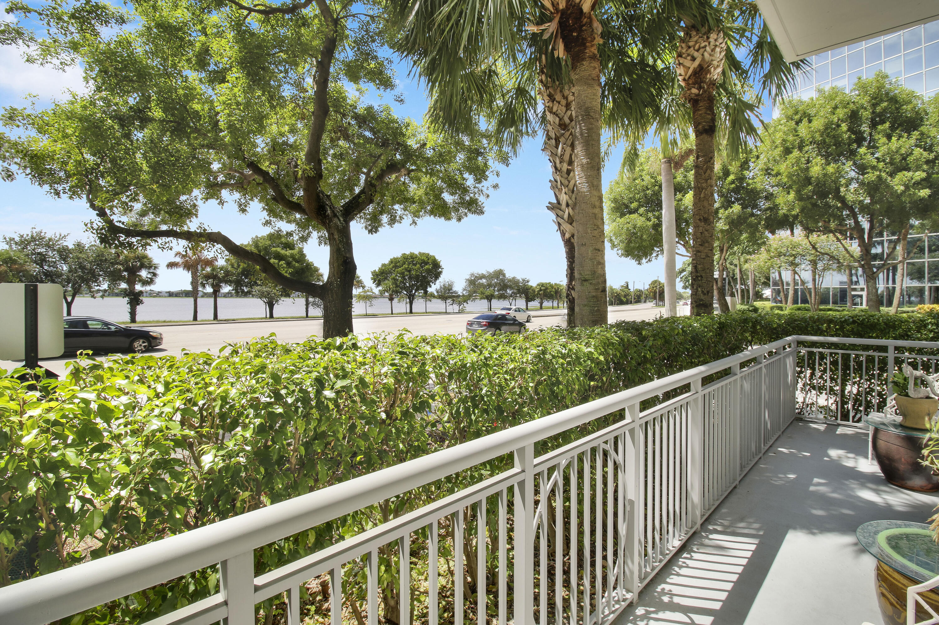 300 S Australian Avenue 107