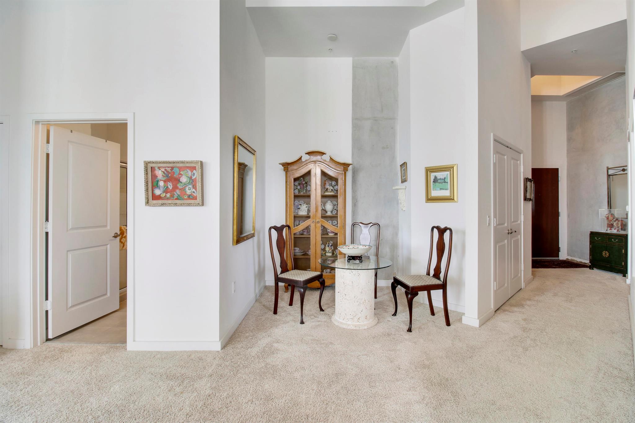 300 S Australian Avenue 107