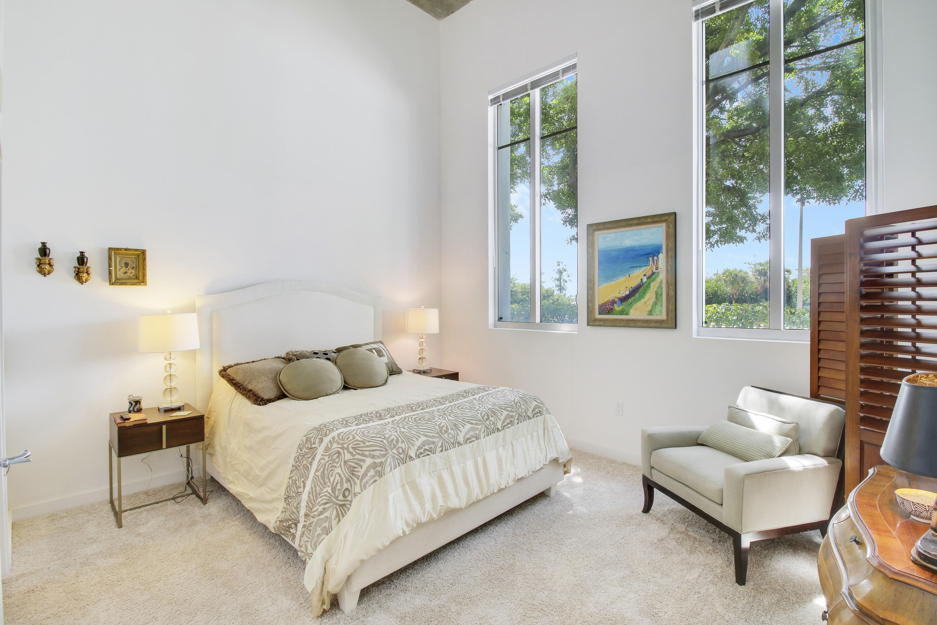300 S Australian Avenue 107