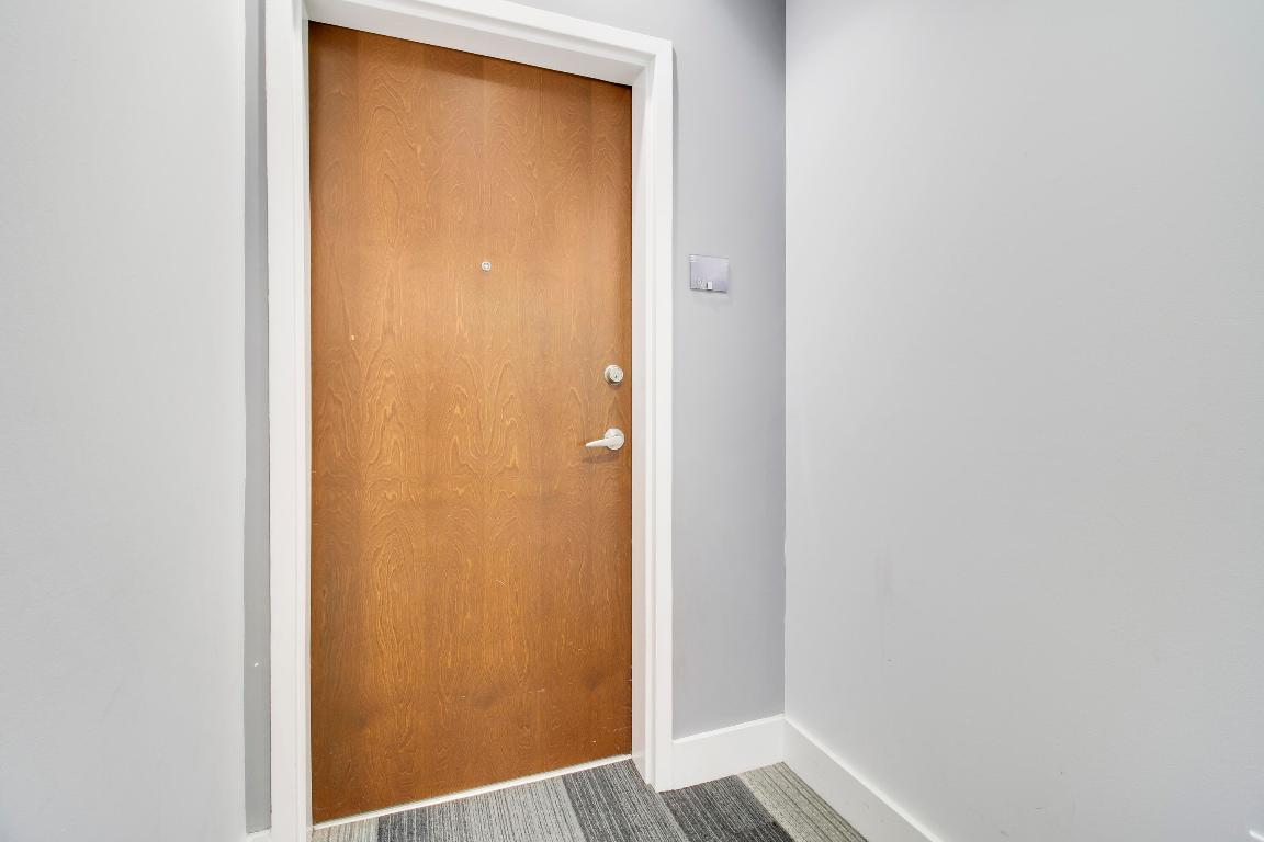 300 S Australian Avenue 107