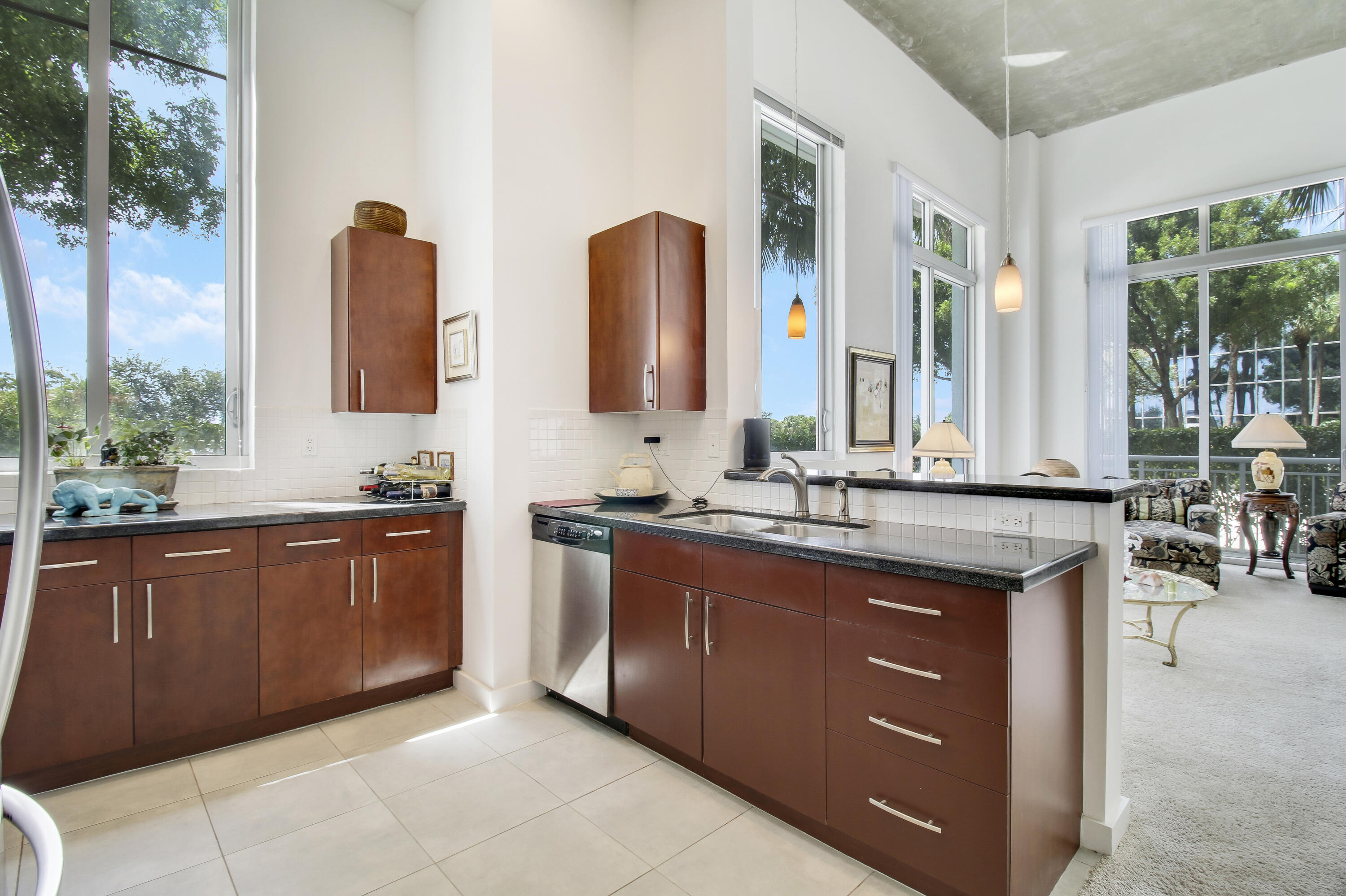 300 S Australian Avenue 107