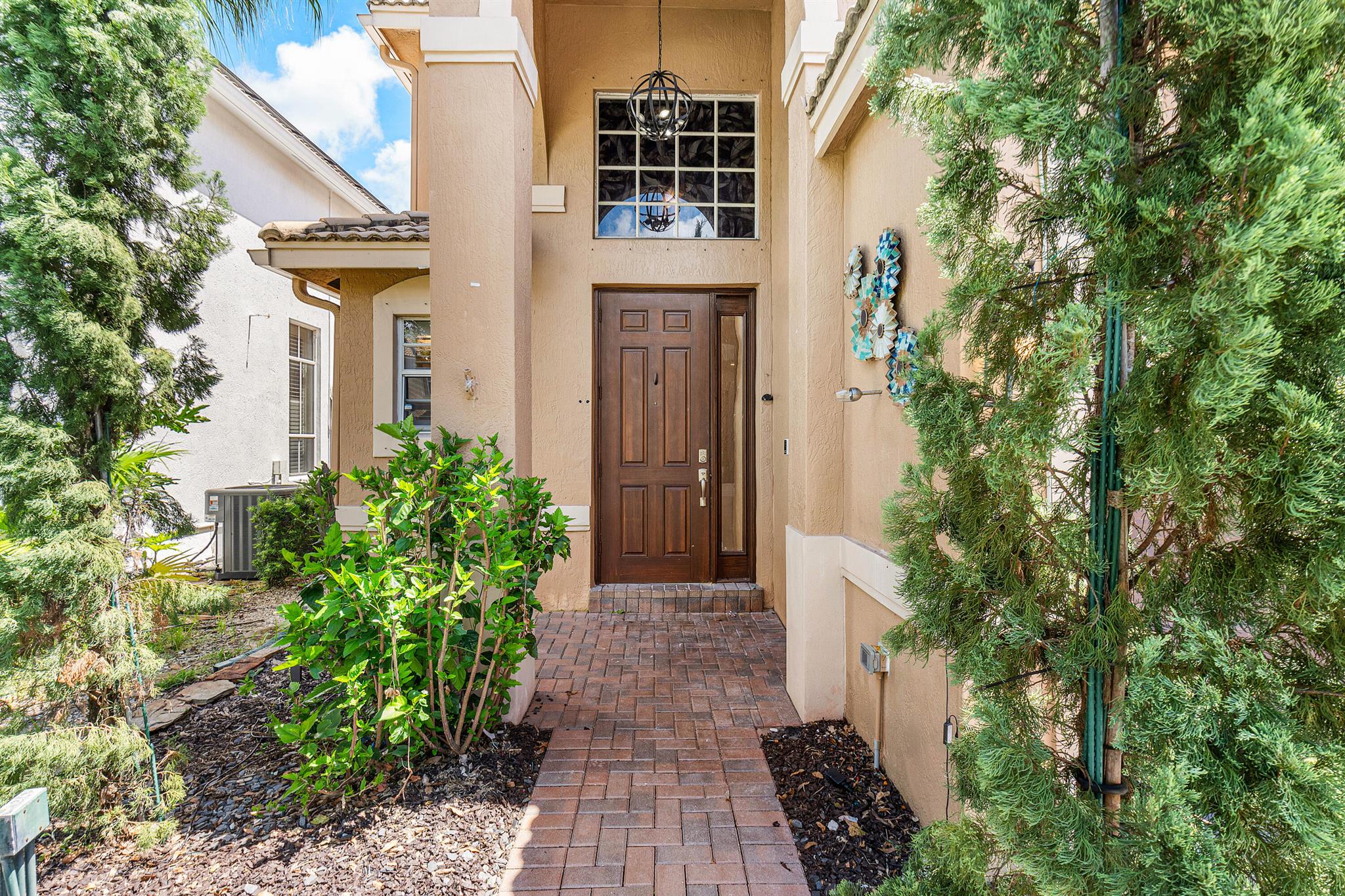 1655 E Classical Boulevard