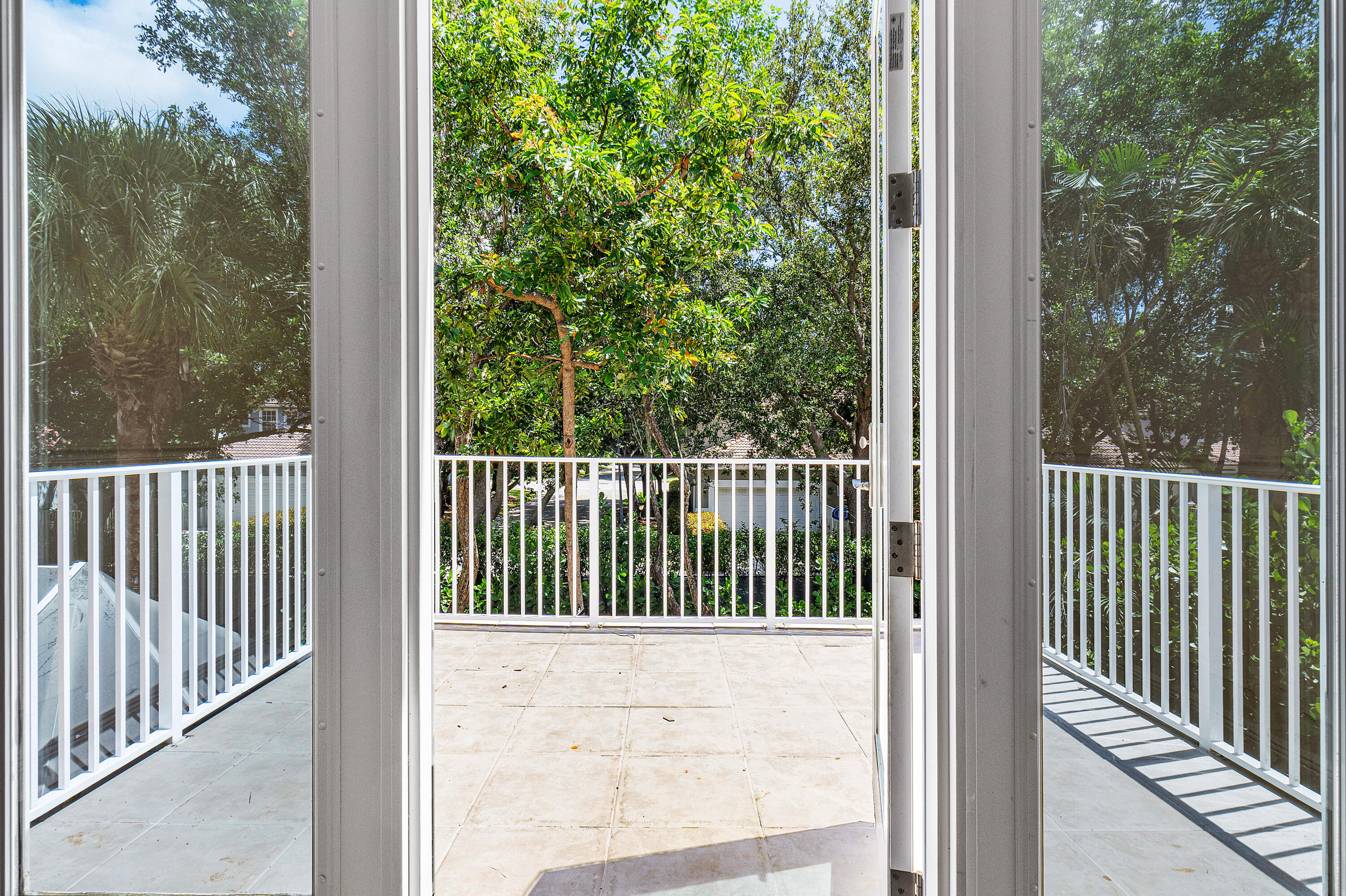 1655 E Classical Boulevard