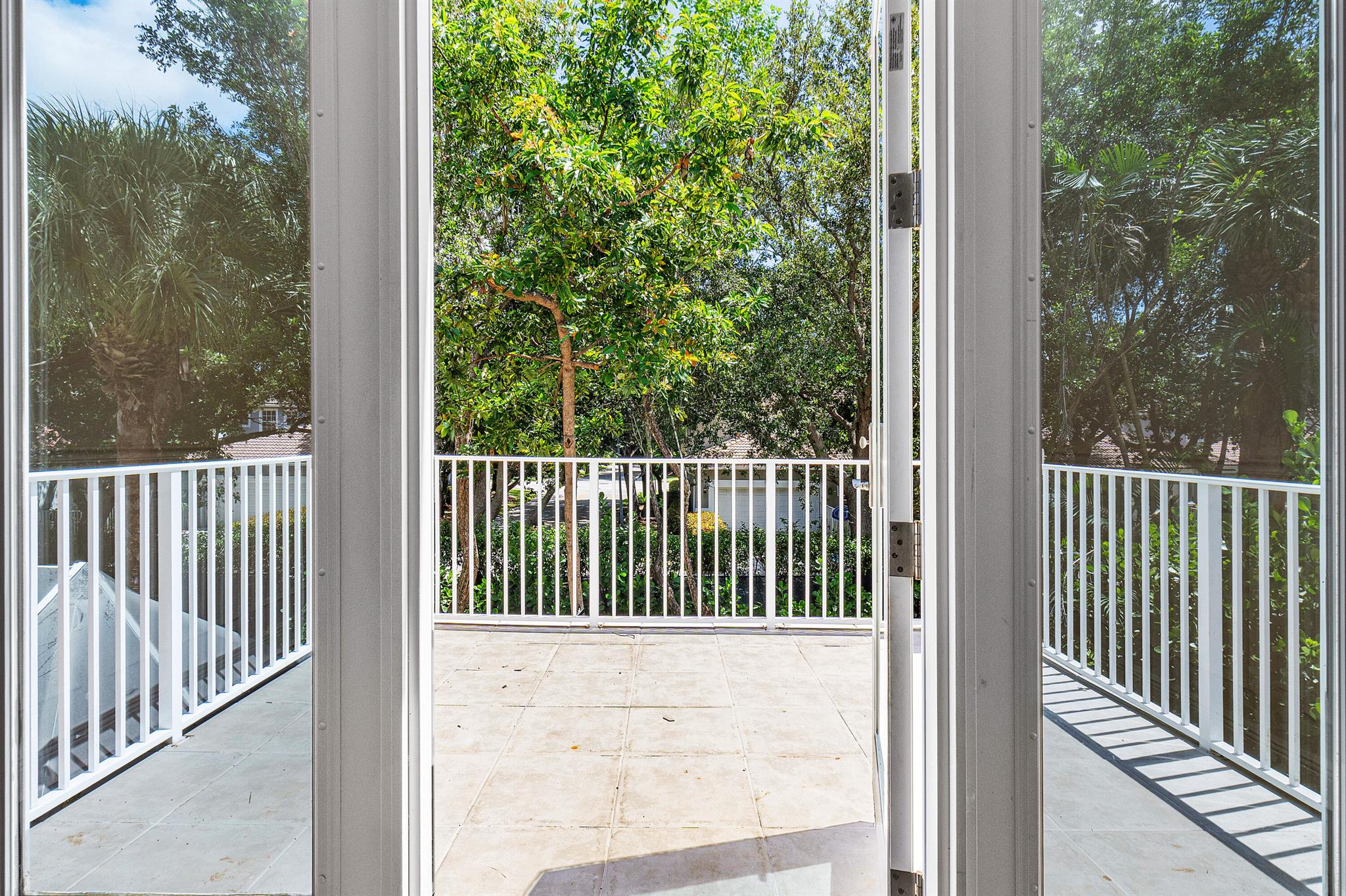 1655 E Classical Boulevard