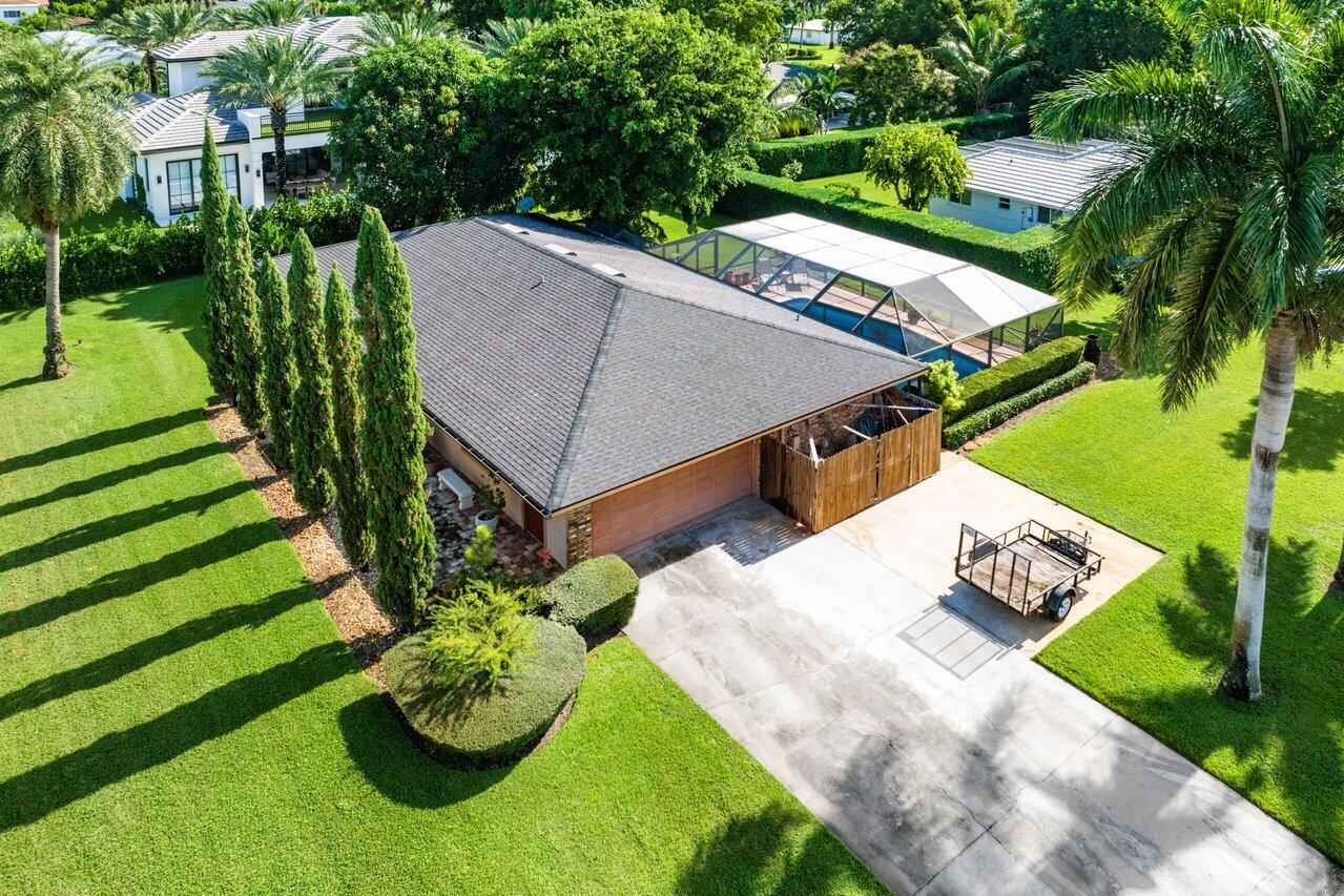 3714 S Lake Drive