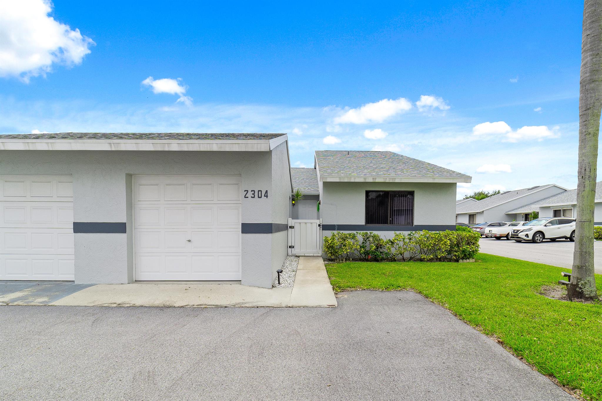 2641 Gately Drive W 2304