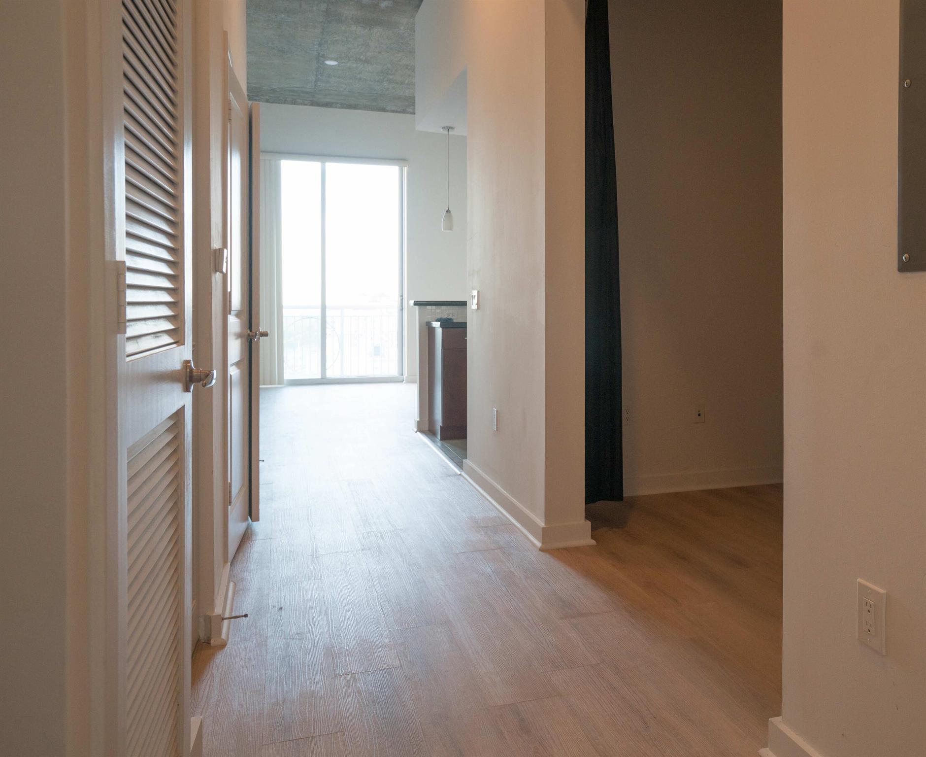 300 S Australian Avenue 1617