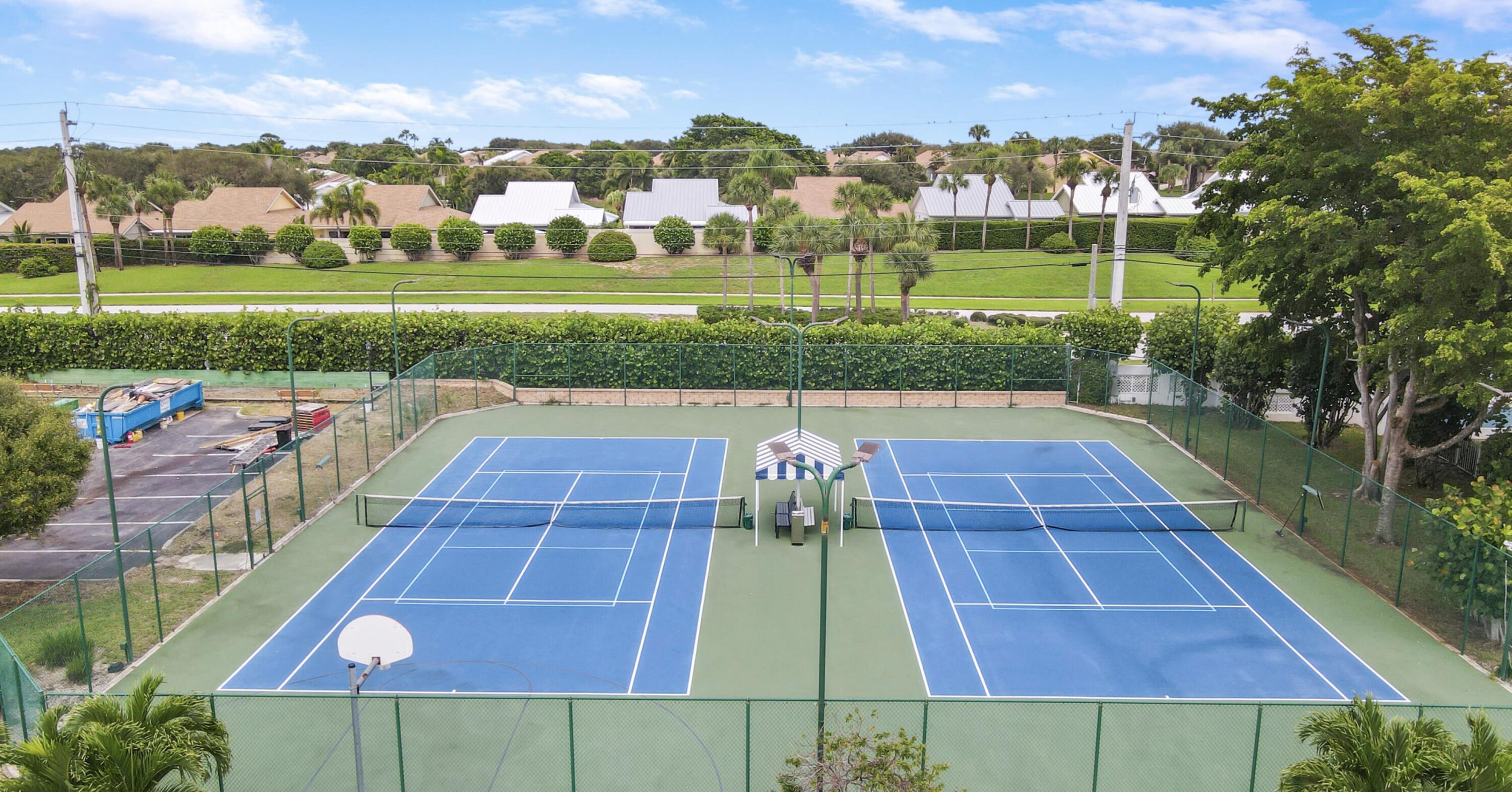 611 Ocean Dunes Circle