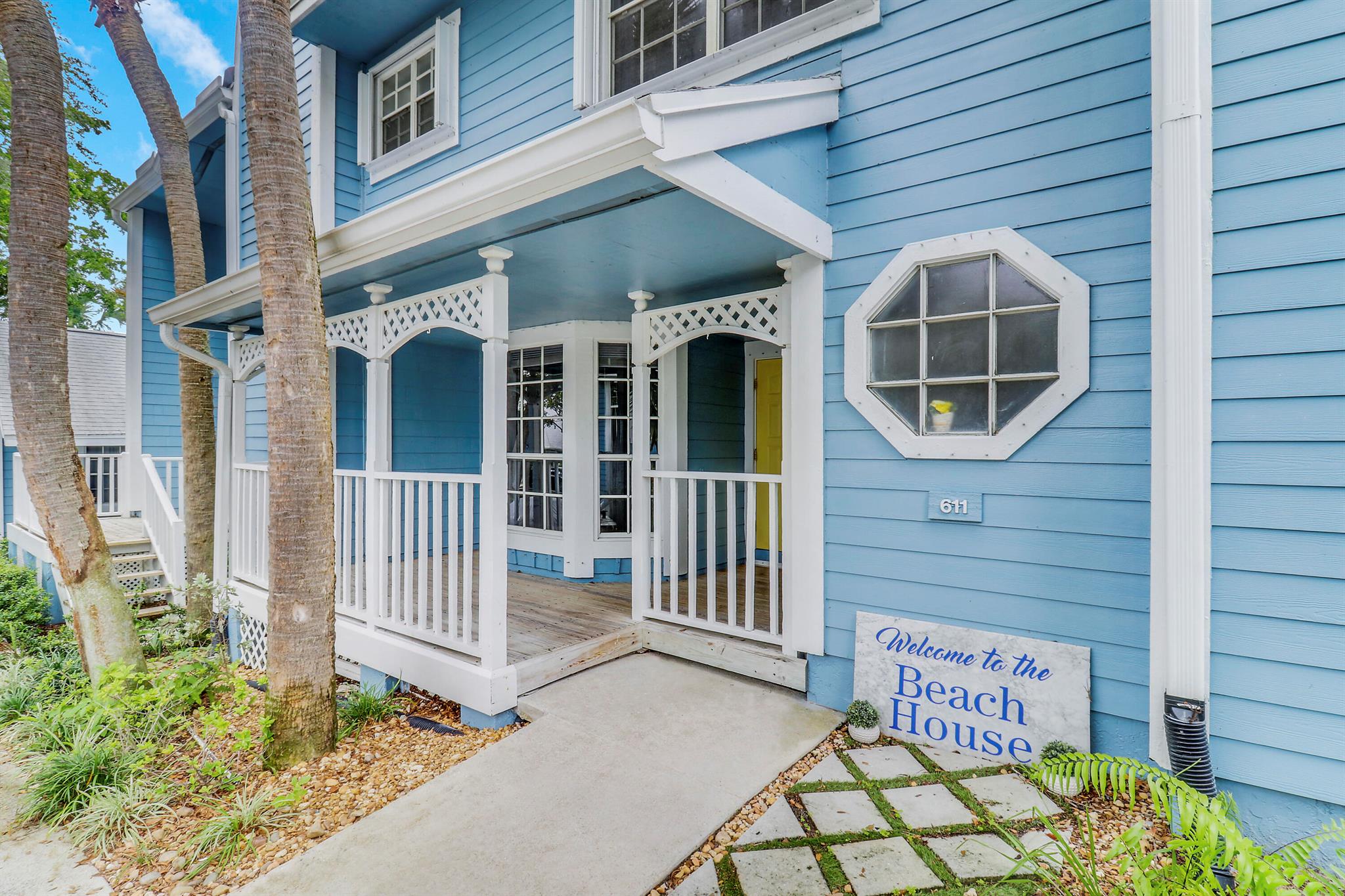 611 Ocean Dunes Circle