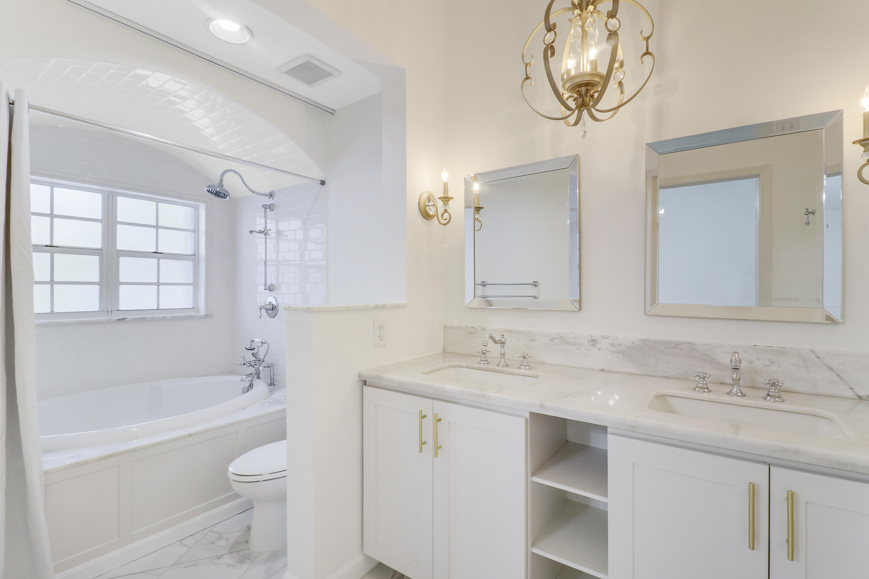 611 Ocean Dunes Circle