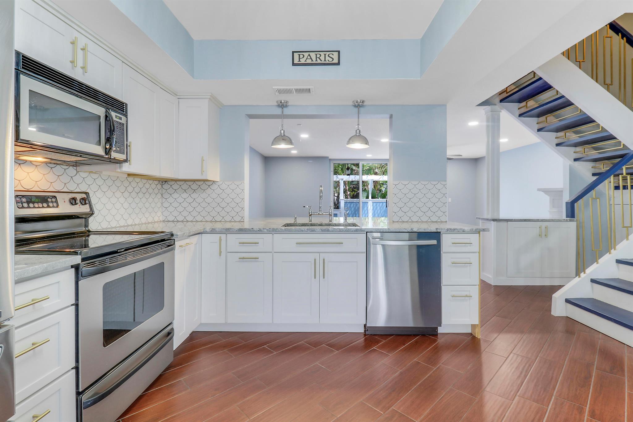 611 Ocean Dunes Circle