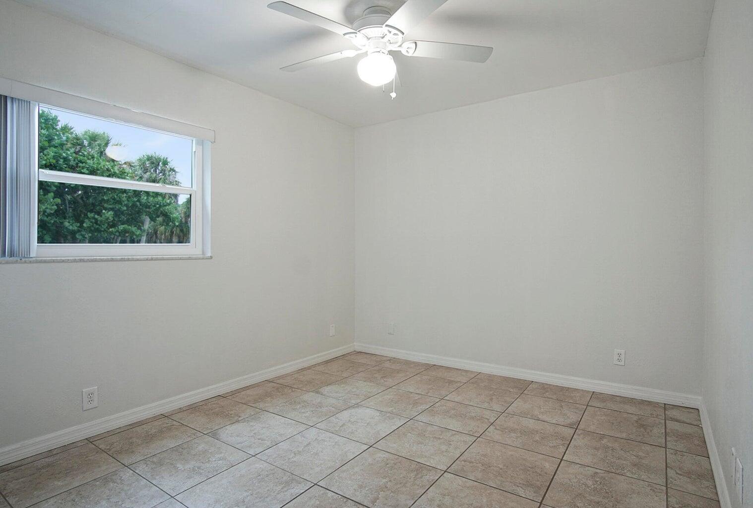 2134 NE Pelican Terrace