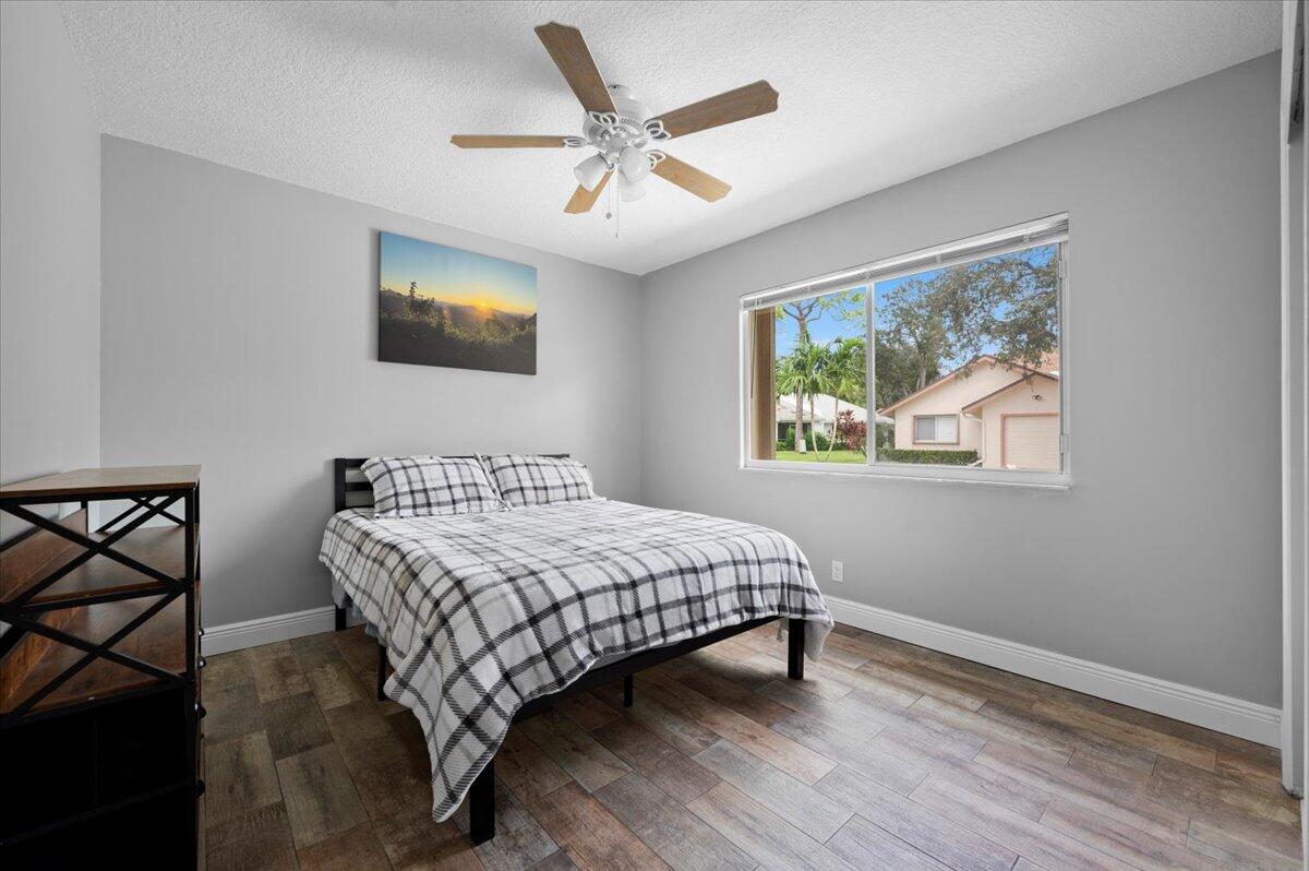 150 Sandy Lane