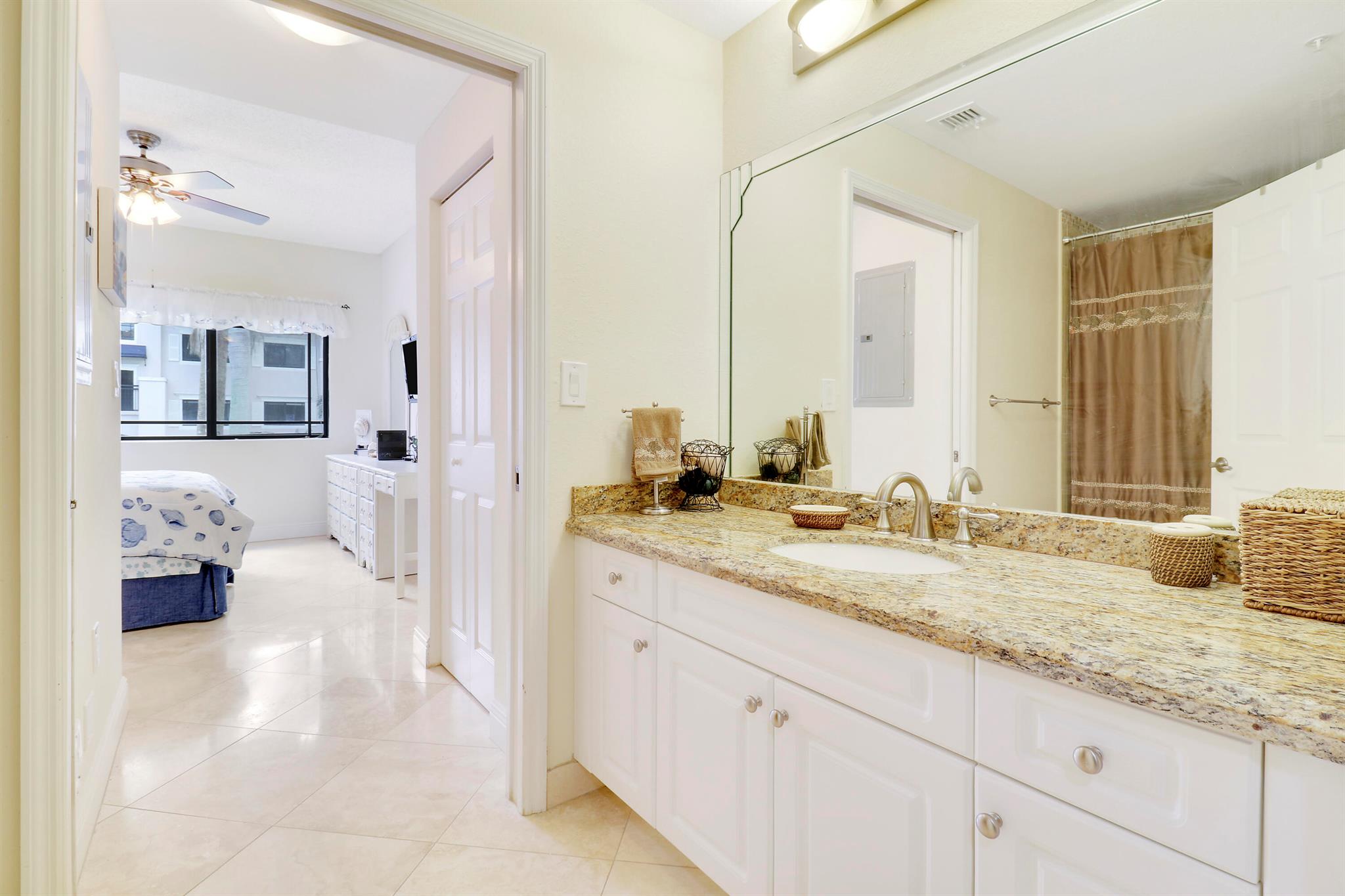 2802 Sarento Place 204