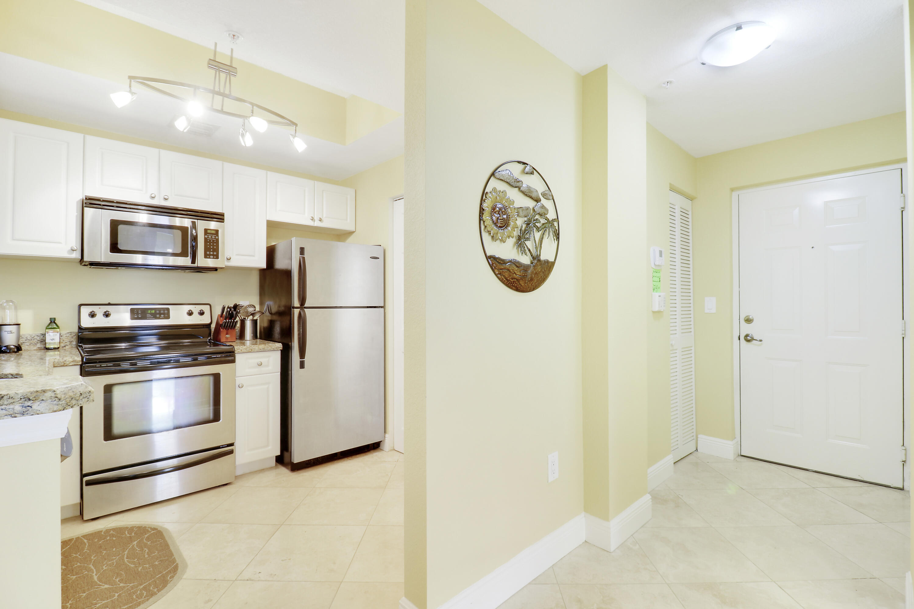 2802 Sarento Place 204
