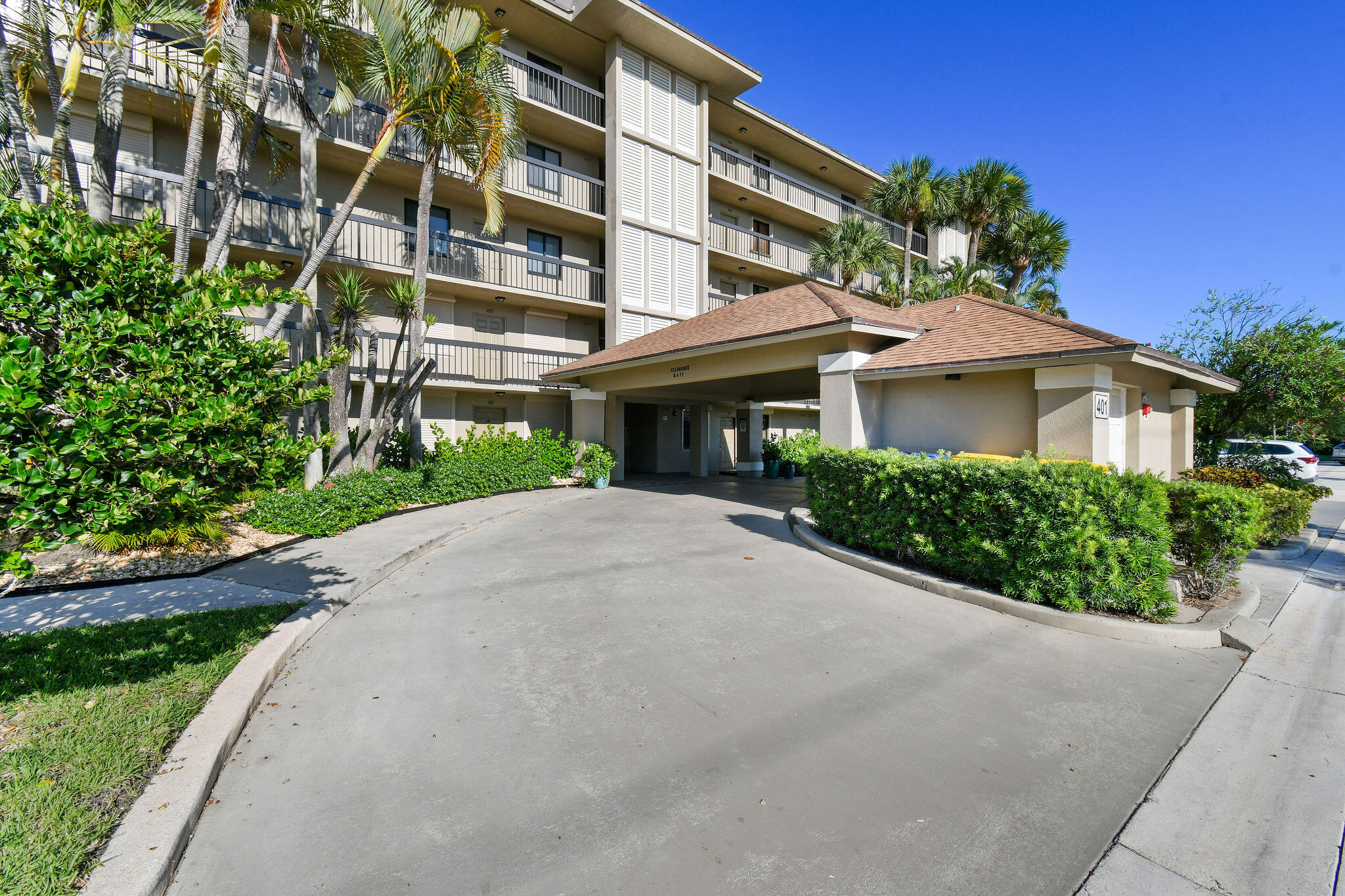 401 S Seas Drive 301