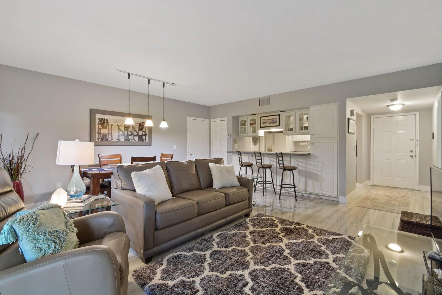 13334 Polo Club Road 250