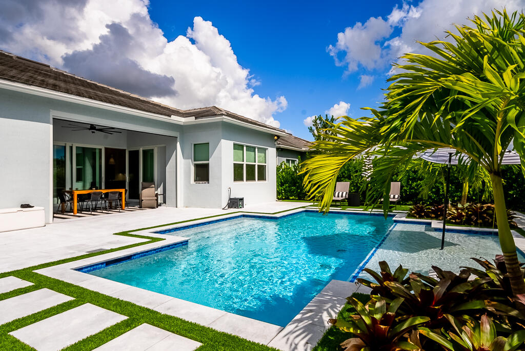 5330 Yellow Water Lily Court