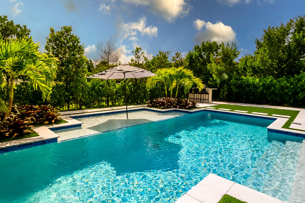 5330 Yellow Water Lily Court