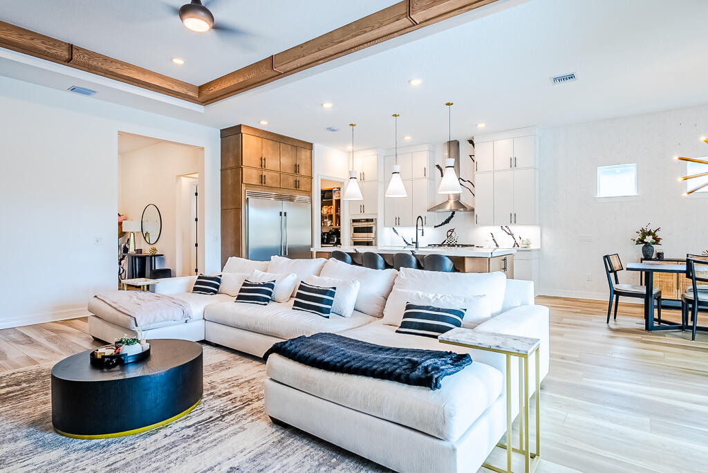 5330 Yellow Water Lily Court