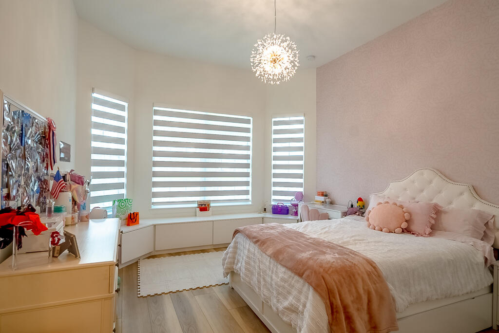 5330 Yellow Water Lily Court