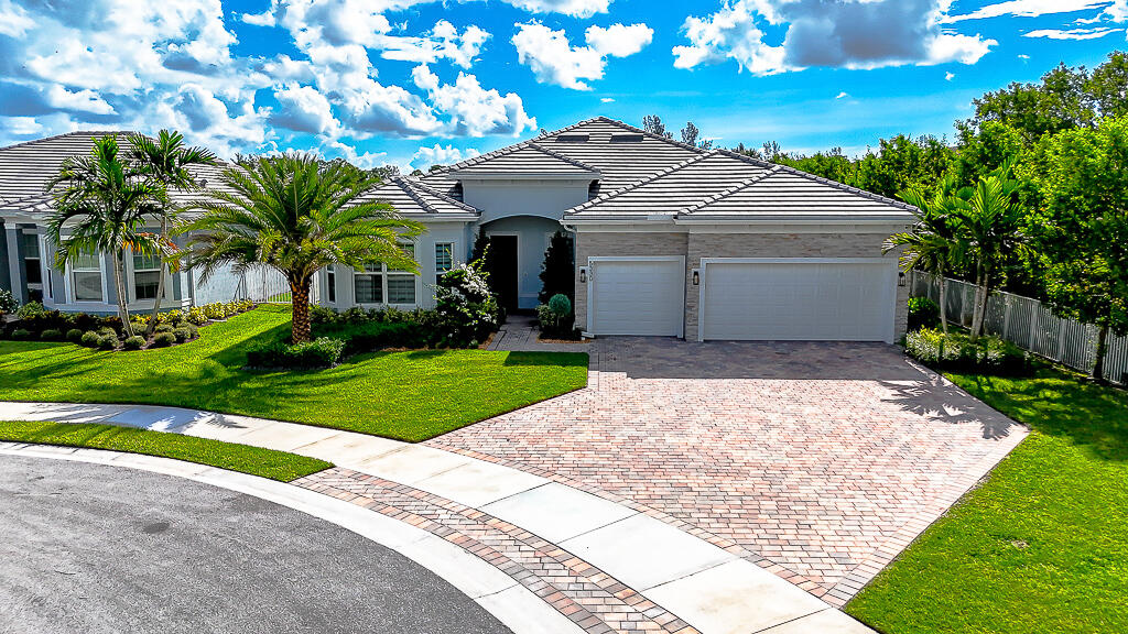 5330 Yellow Water Lily Court