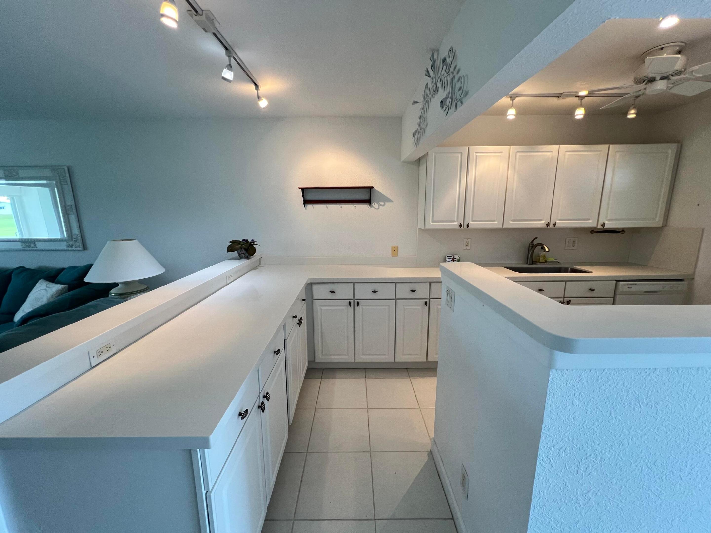 1802 Ocean Drive Drive 107