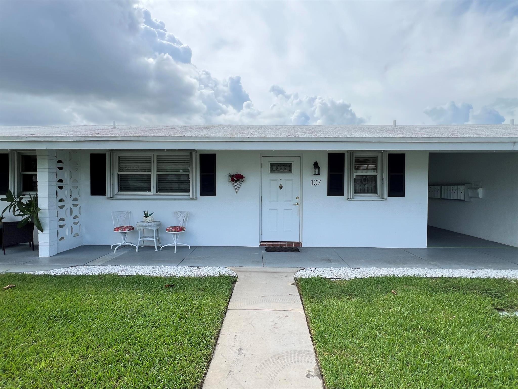 1802 Ocean Drive Drive 107