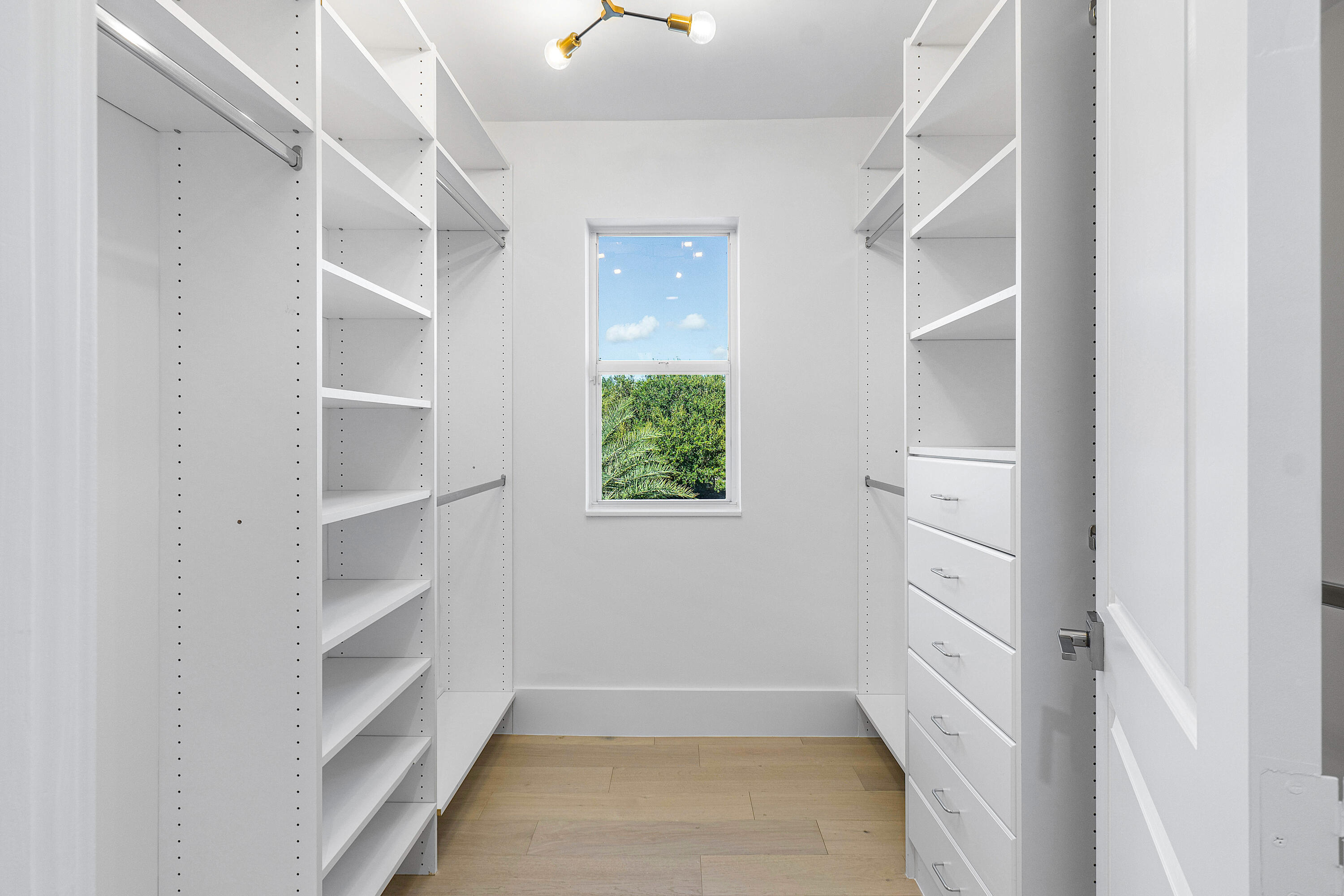 17525 Circle Pond Court