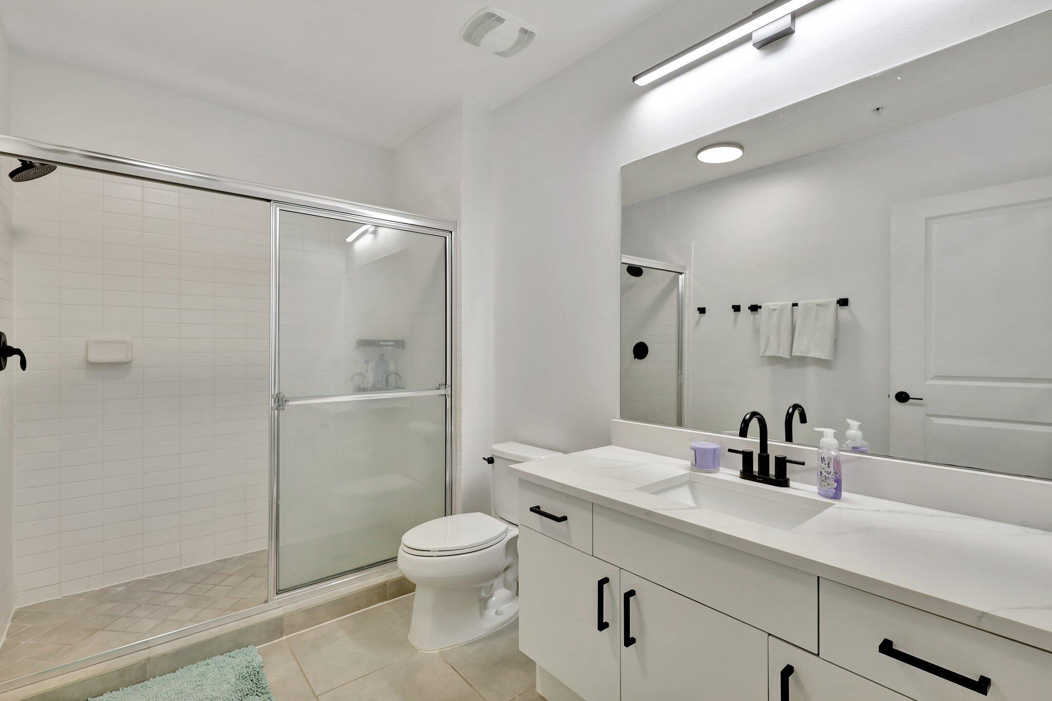 300 S Australian Avenue 719