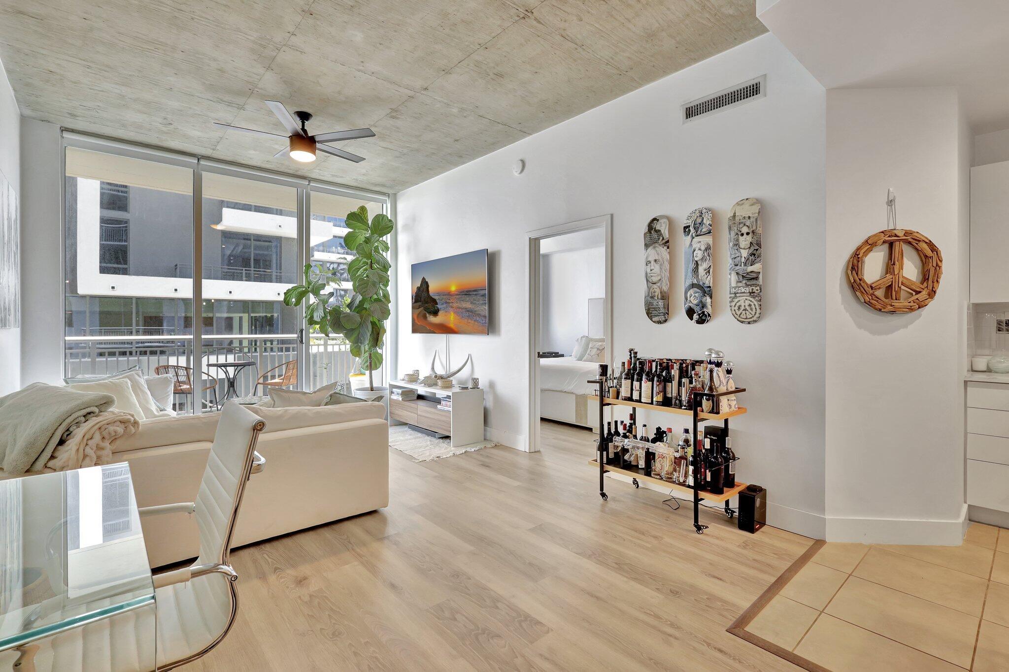 300 S Australian Avenue 719