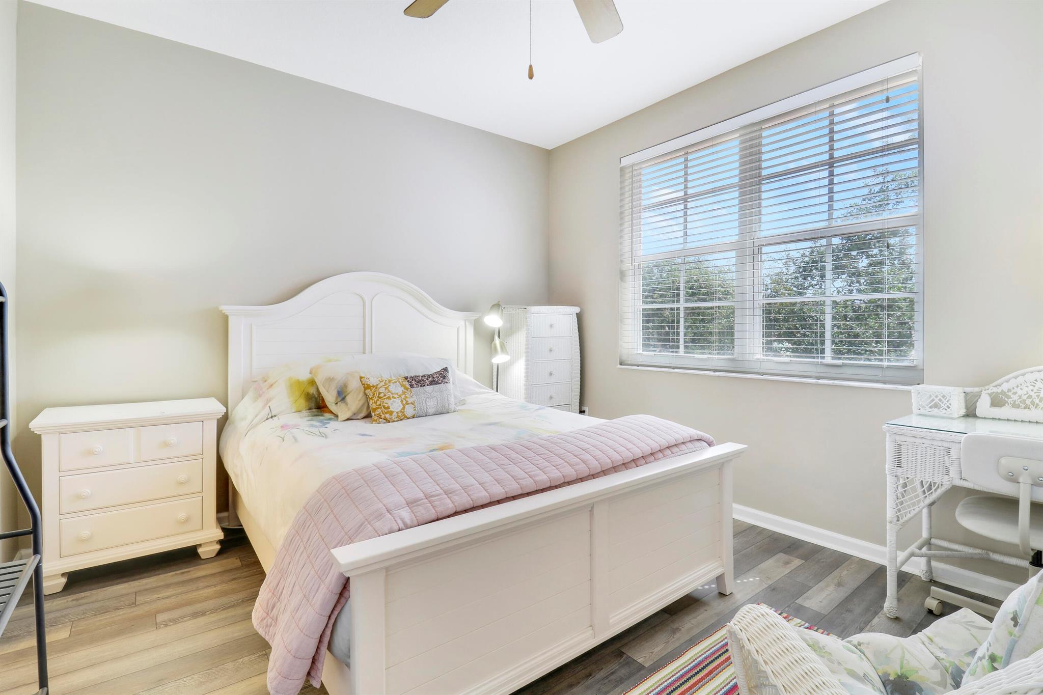 4736 Chancellor Drive 23