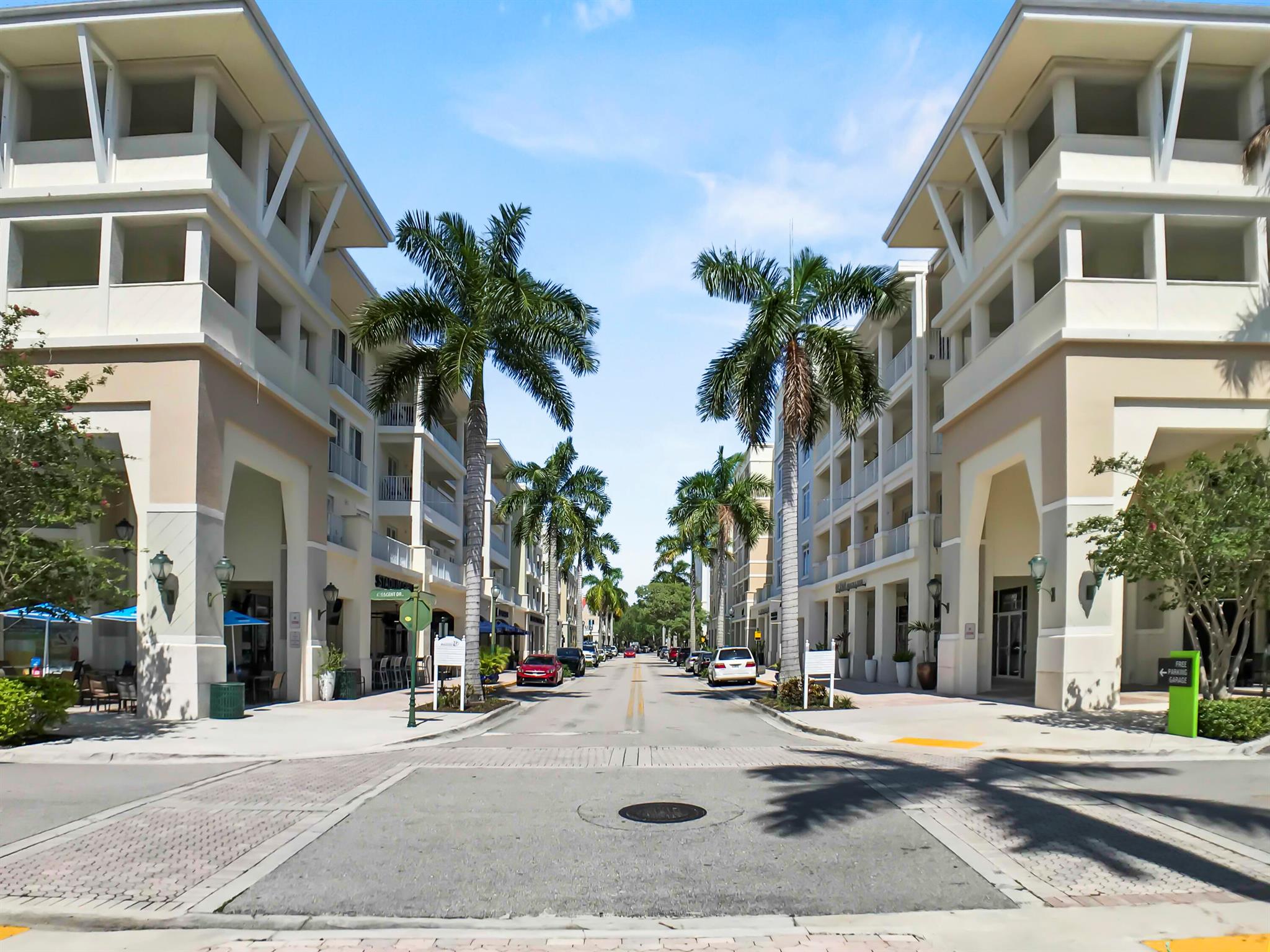 4736 Chancellor Drive 23