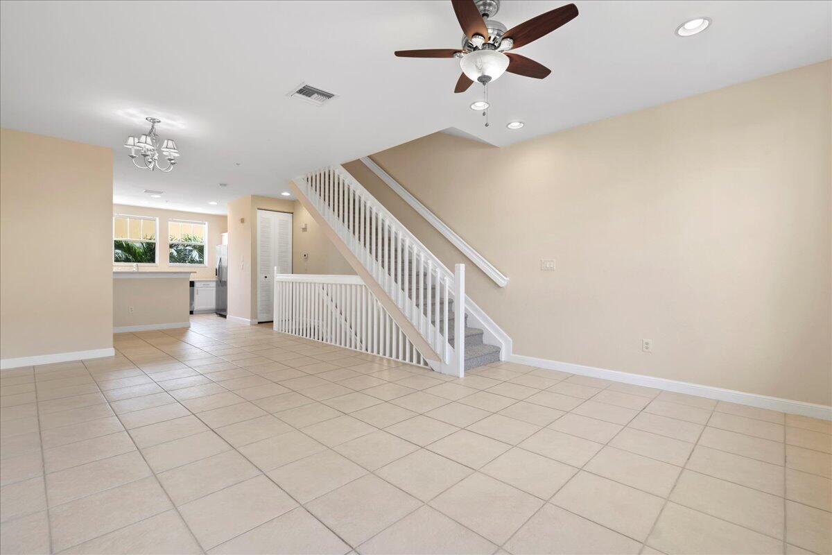 1730 Borrego Way 2