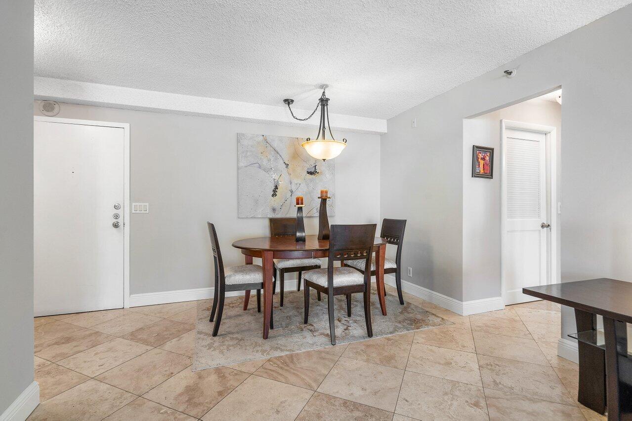 4511 S Ocean Boulevard 106