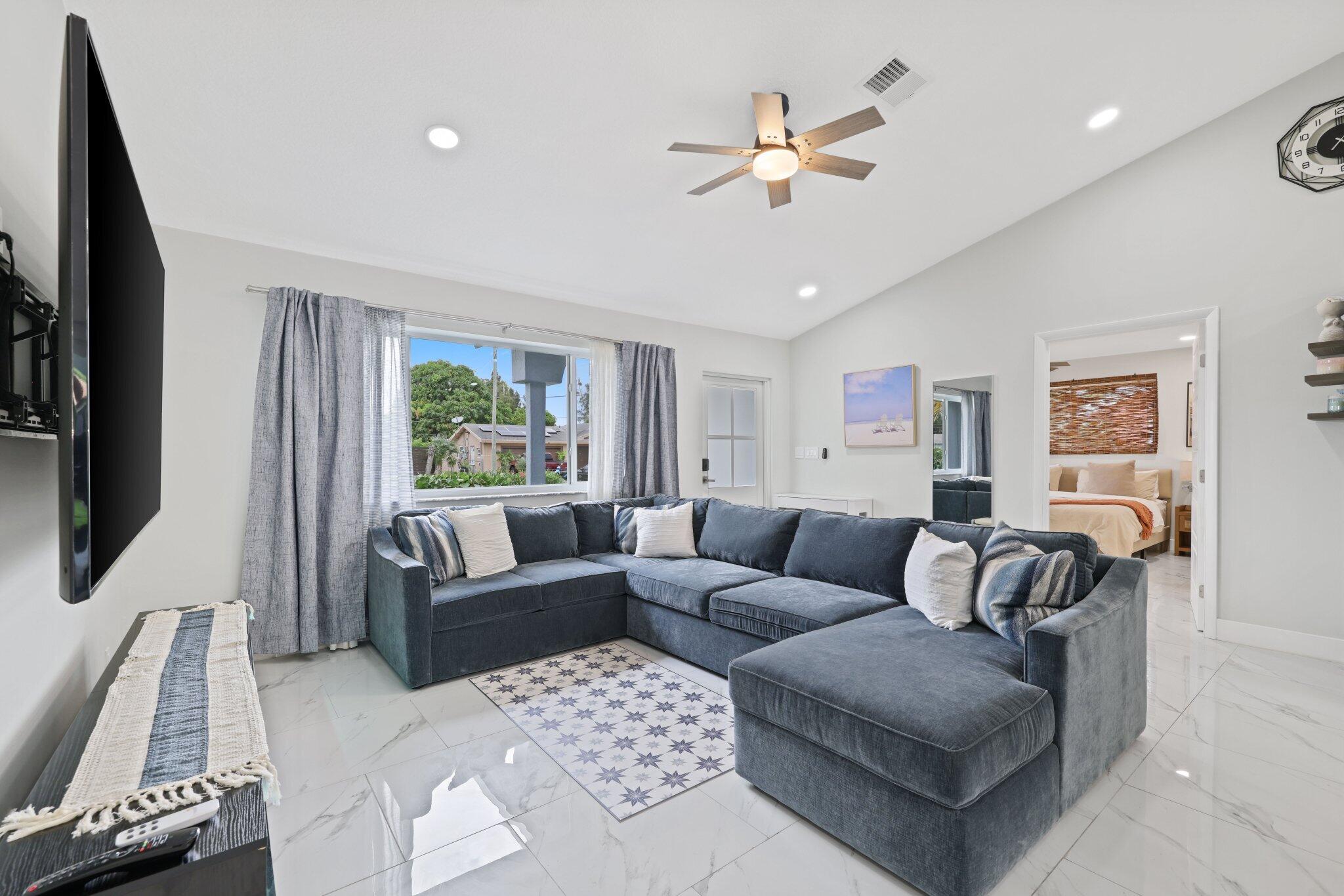 510 NE 38th Street