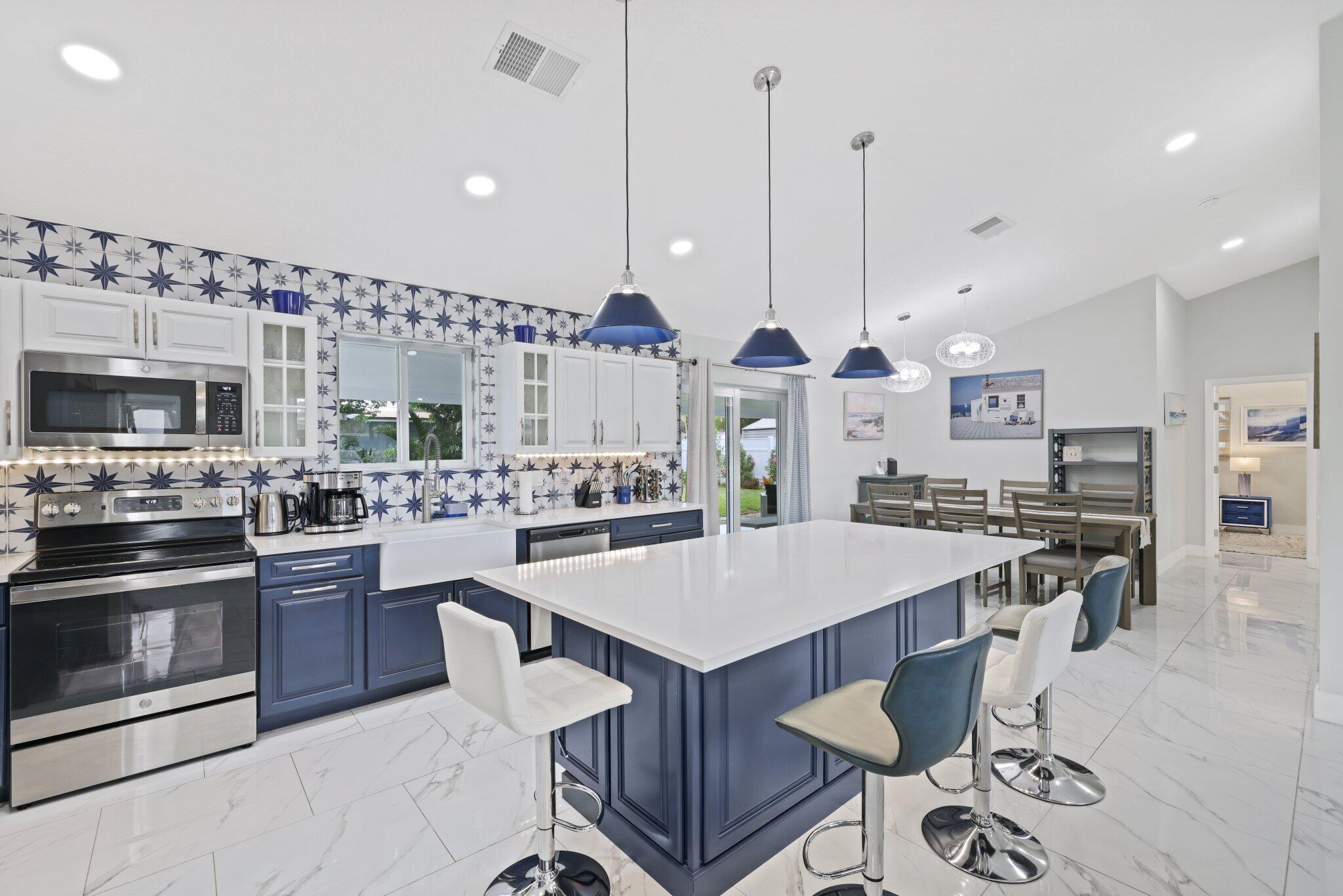 510 NE 38th Street