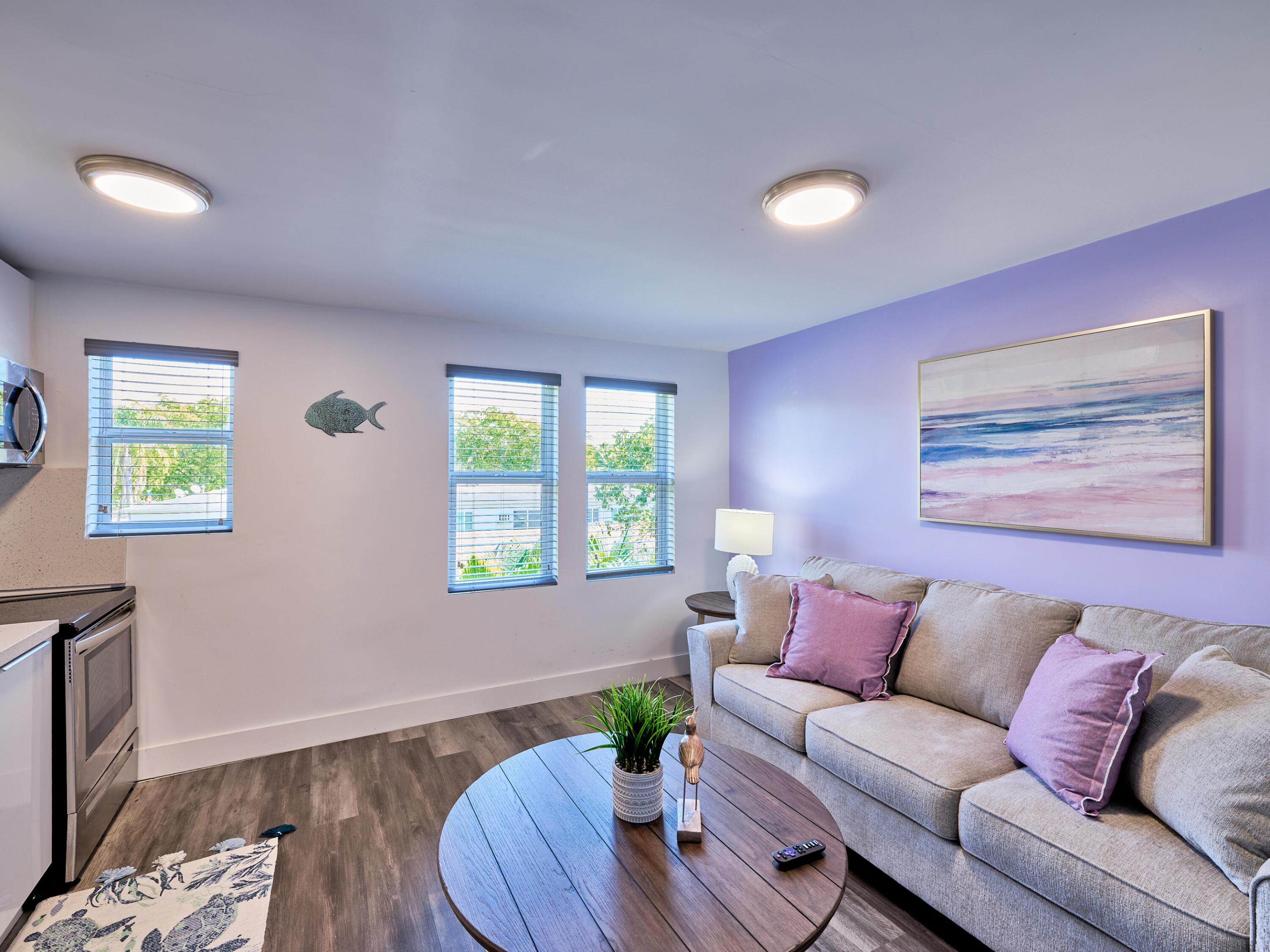 2020 Washington Street 5