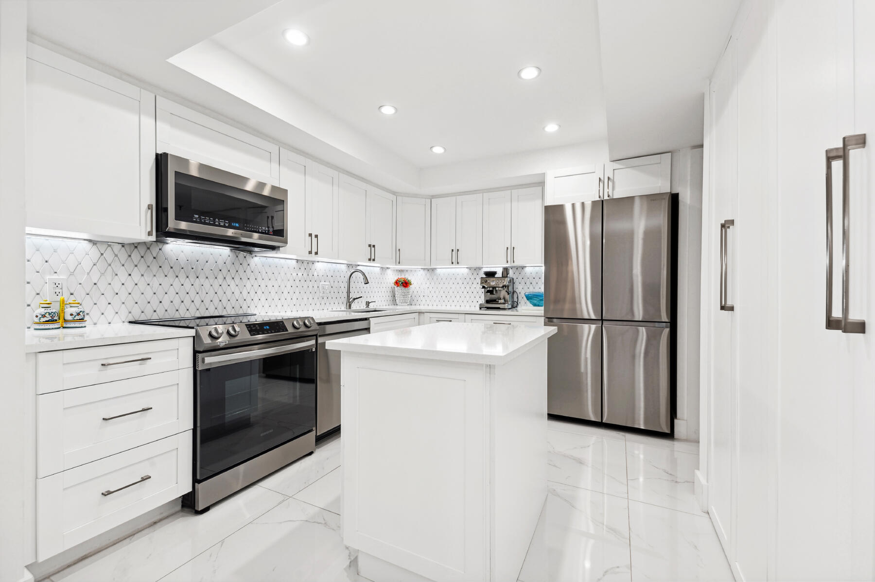 2600 S Ocean 503 S Boulevard 503s