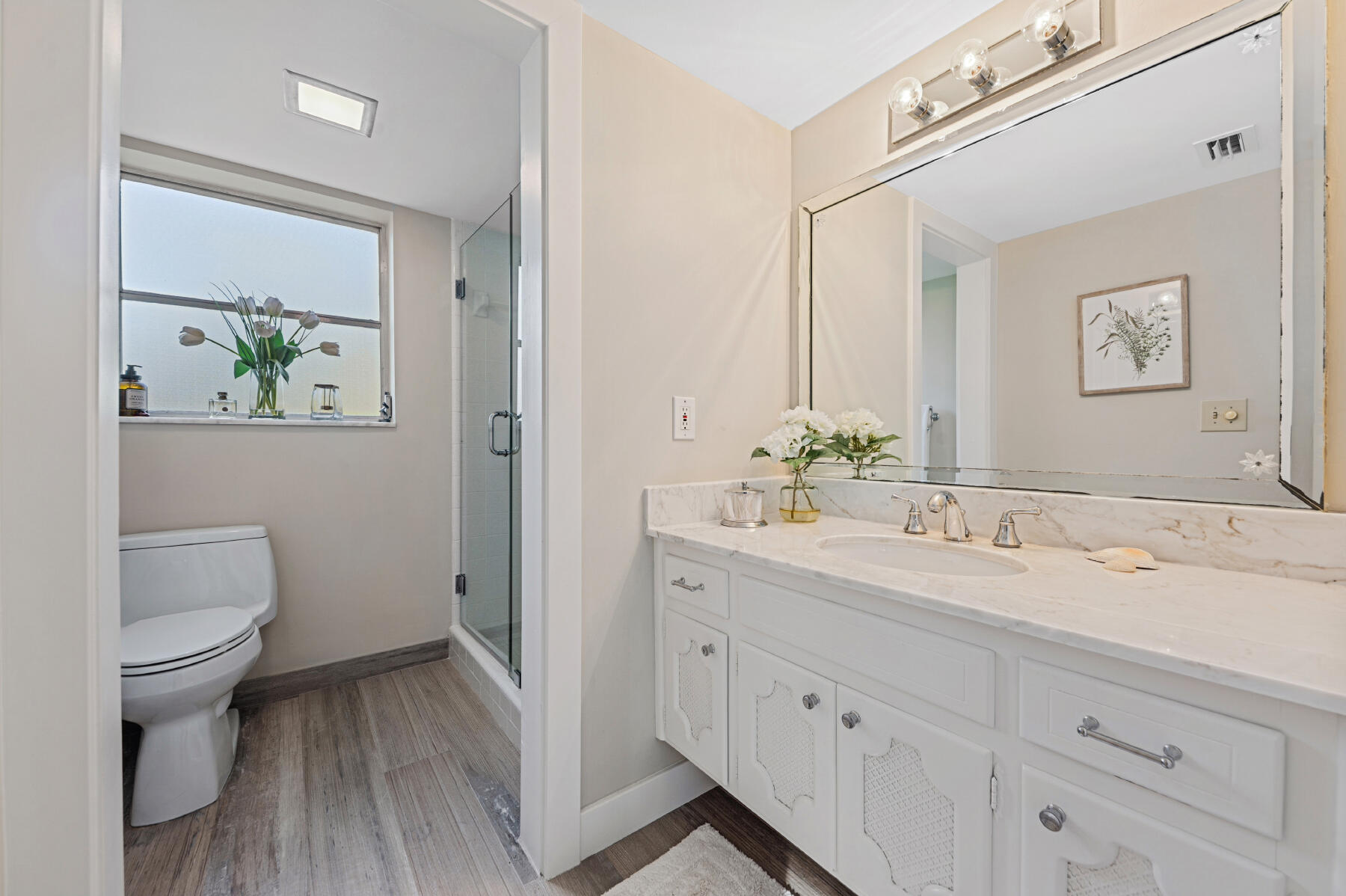 1015 Ingraham Avenue 8