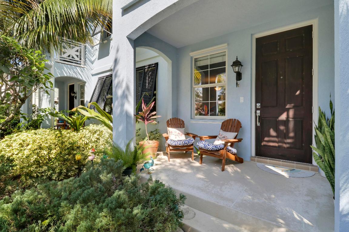 3111 E Community Drive Dr