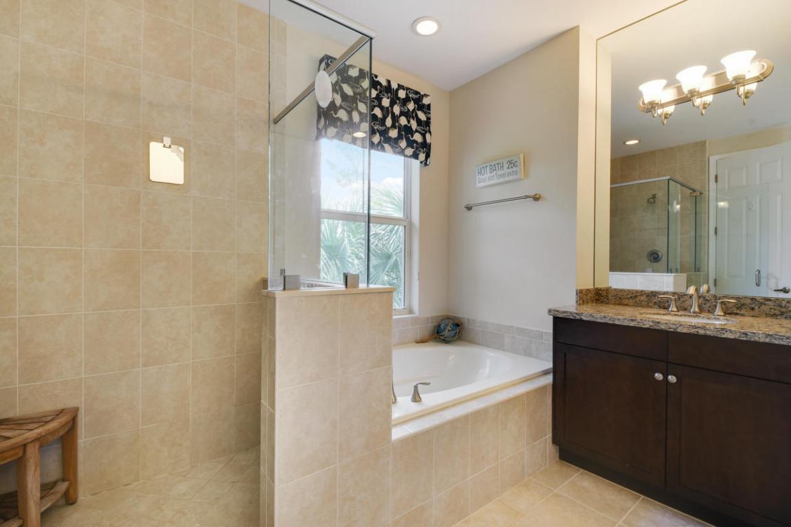 7135 Kensington Court