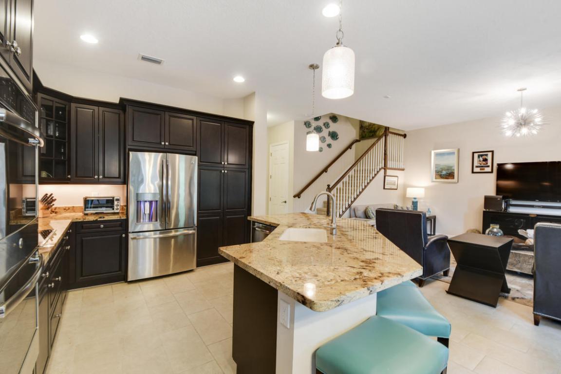 7135 Kensington Court