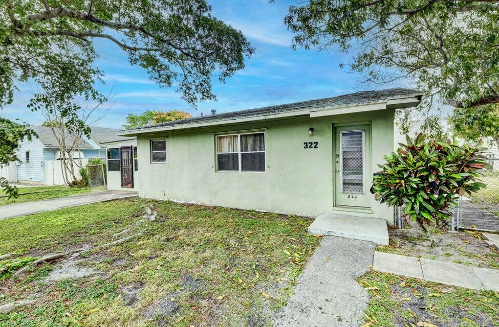322 NE 1st Street