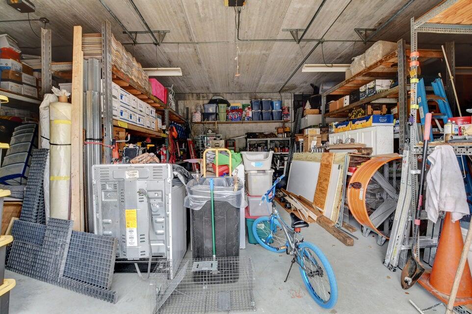 322 NE 1st Street