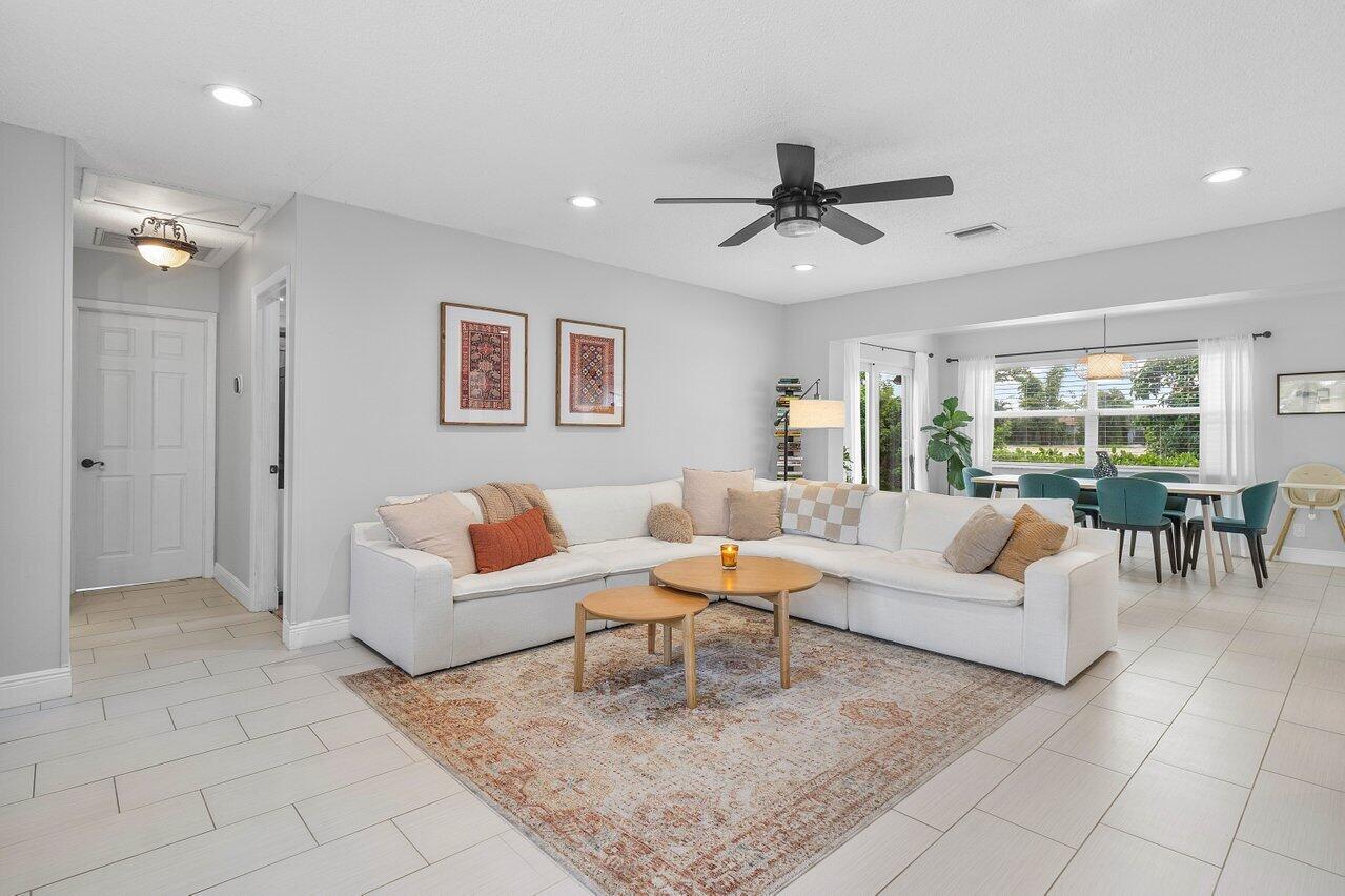 4180 Pine Aire Drive